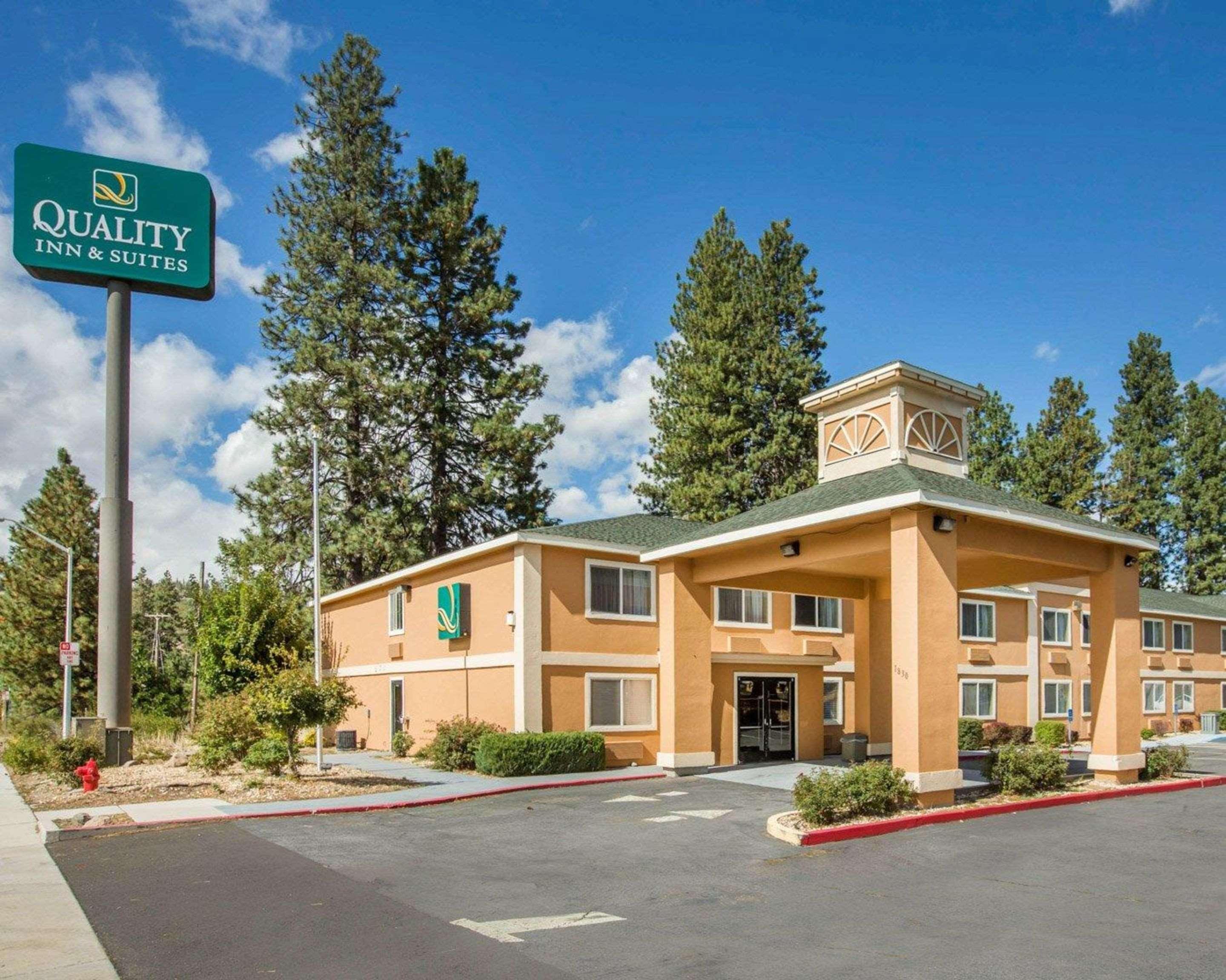 Quality Inn & Suites Weed Εξωτερικό φωτογραφία