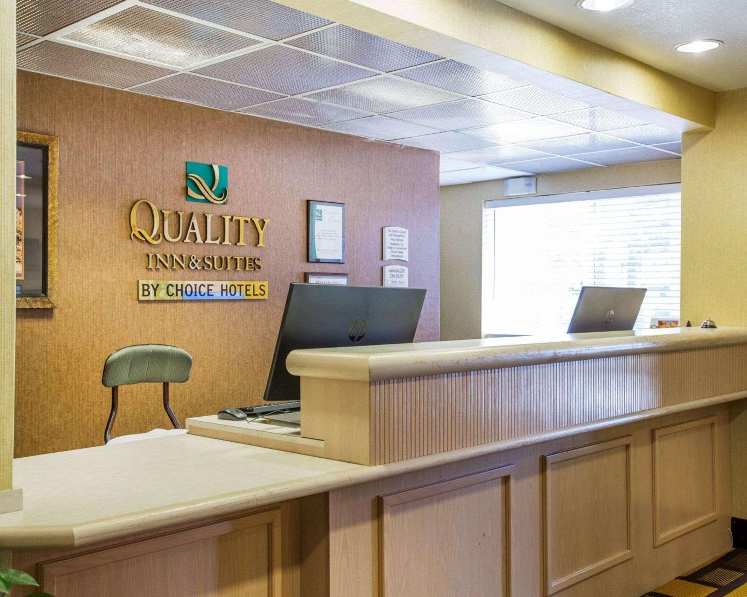 Quality Inn & Suites Weed Εξωτερικό φωτογραφία