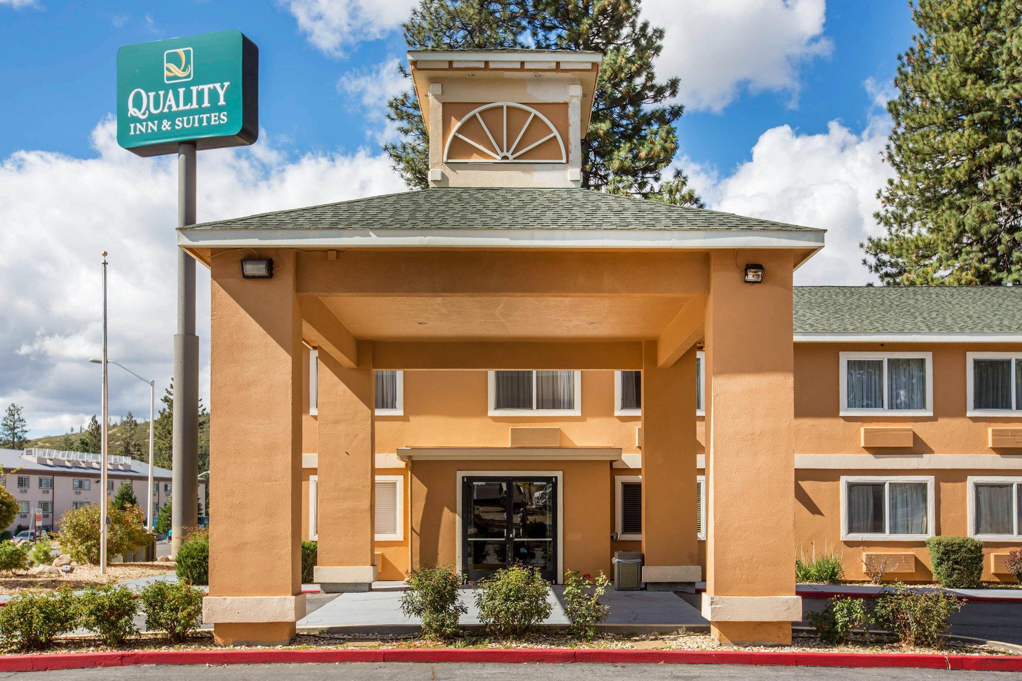 Quality Inn & Suites Weed Εξωτερικό φωτογραφία